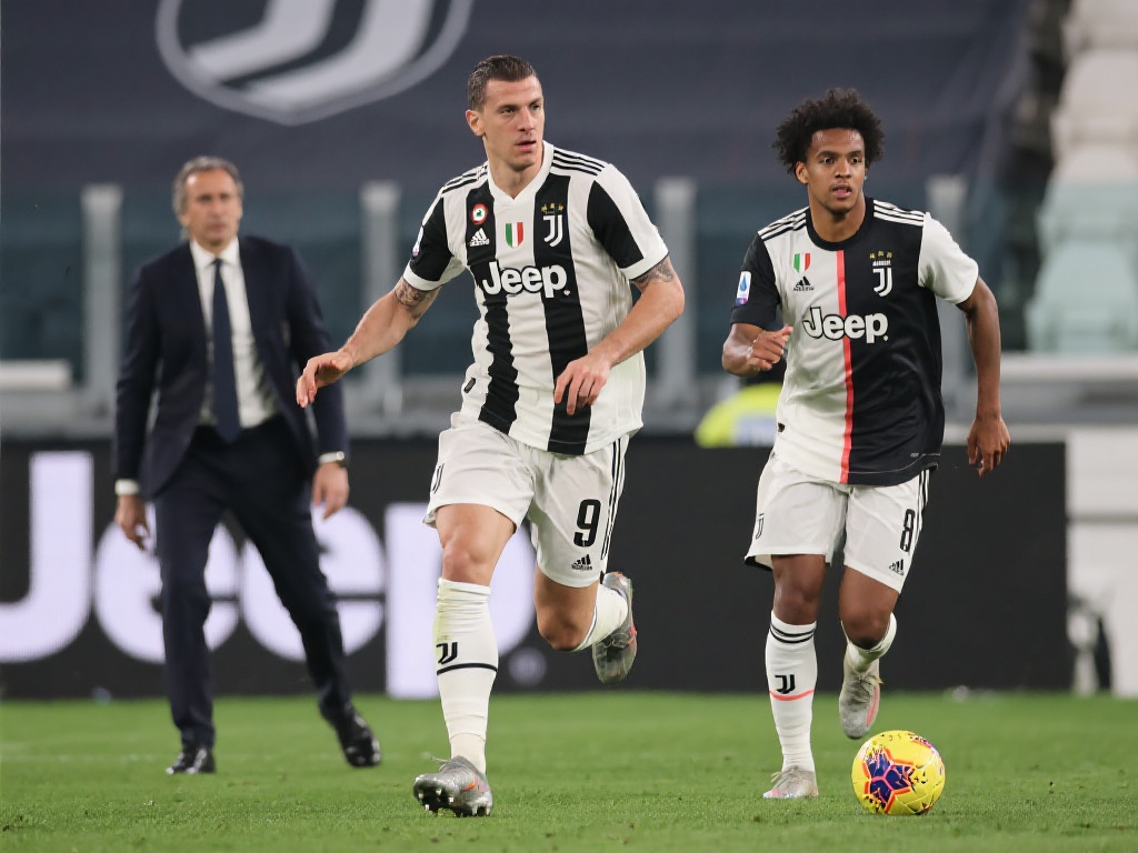 米体:图多尔执教尤文后重塑锋线三叉戟 图多尔在执教经验上拥有独到的风格,他善于